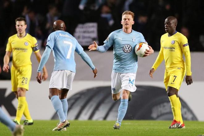 关系也备受 关系也备受